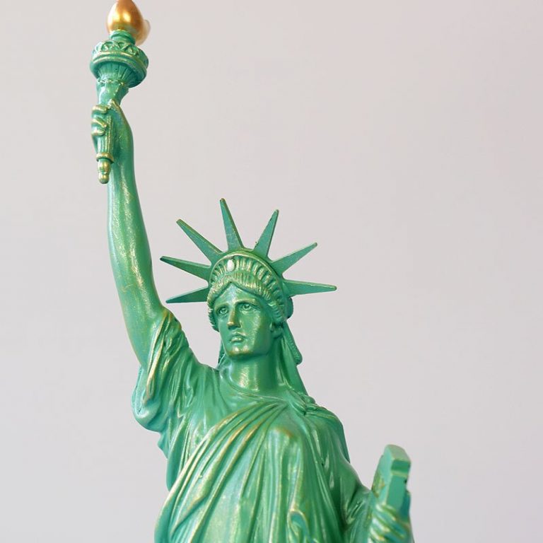 American USA New York Resin Statue of Liberty Replica Model Free
