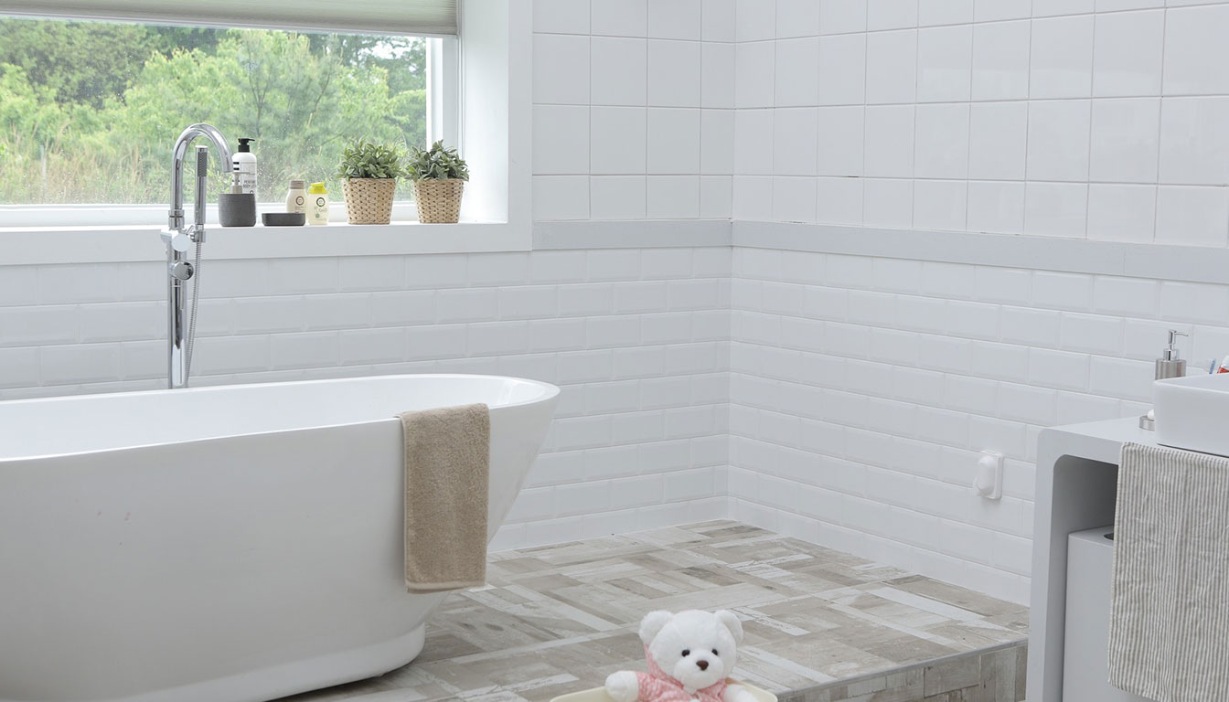 Bathroom Hacks for the Contemporary Home: Gadgets That Make Life Easier