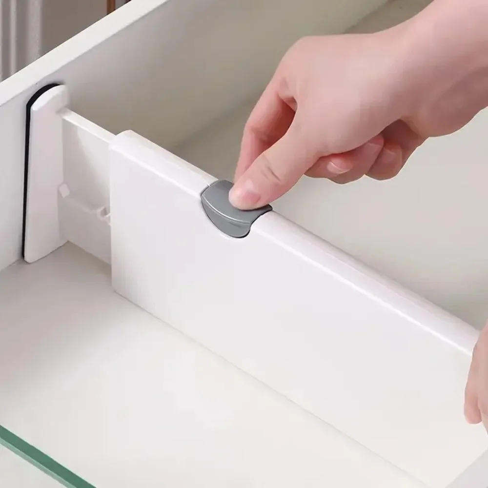 Adjustable Plastic Drawer Dividers & Organizer Separators Adjustable Plastic Drawer Dividers & Organizer Separators